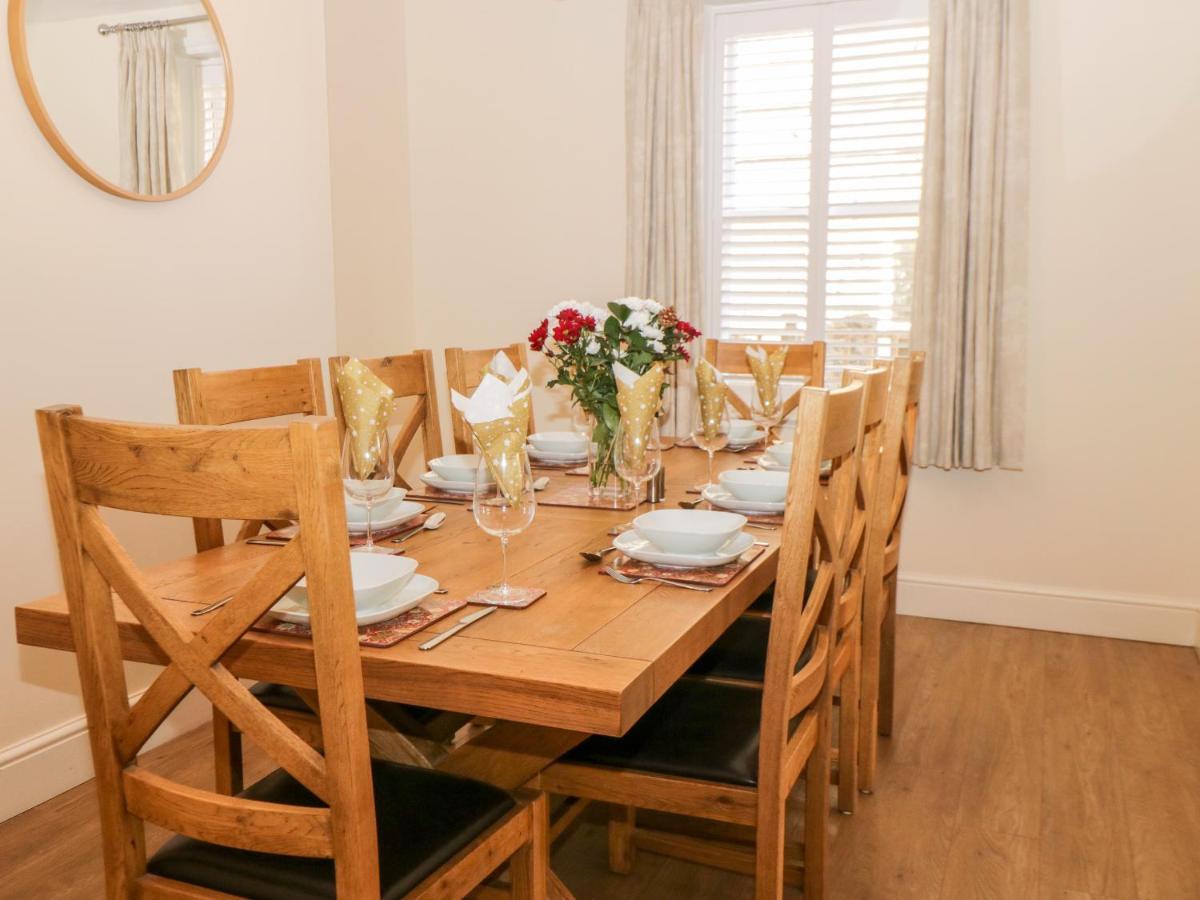 Hazeldene Villa Whitby Luaran gambar